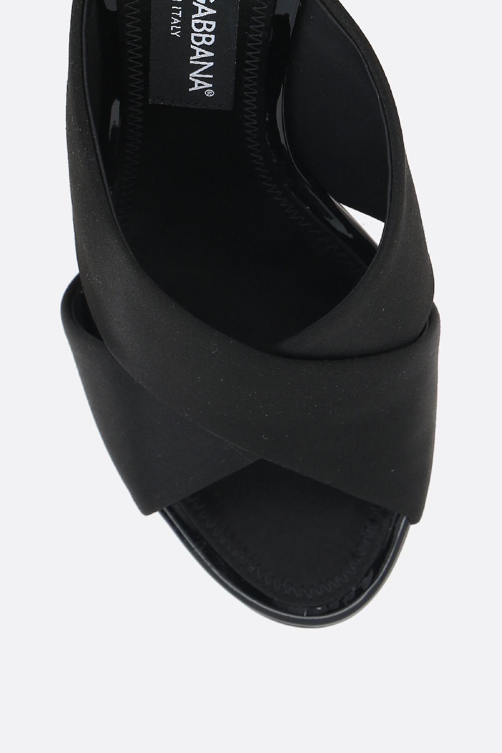 DOLCE & GABBANA sandalo mule Keira in raso Saldi