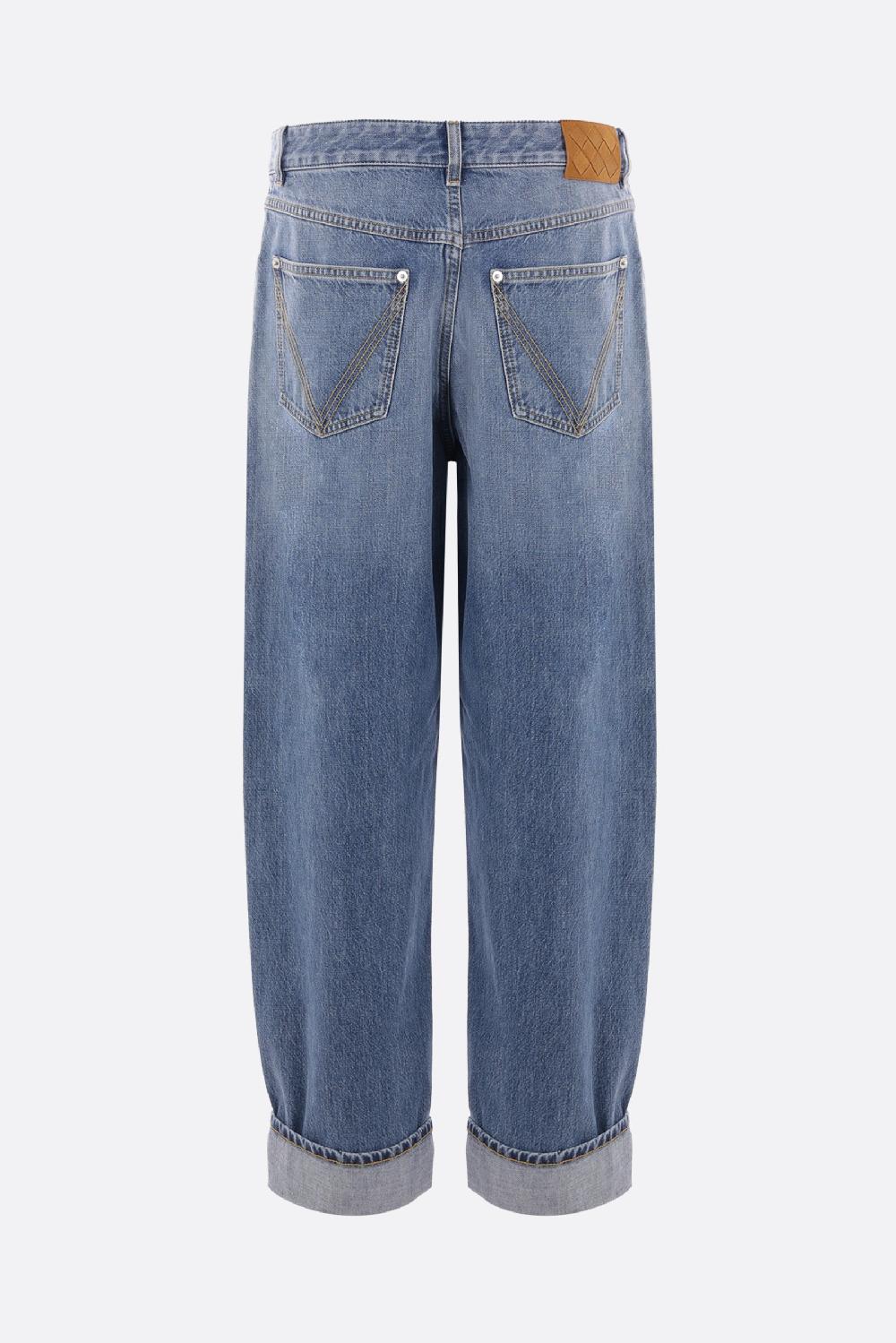 BOTTEGA VENETA jeans in denim con risvolto Italia
