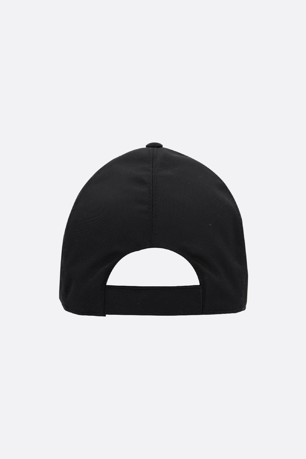 PRADA cappello baseball in Re-Nylon con logo Offerta