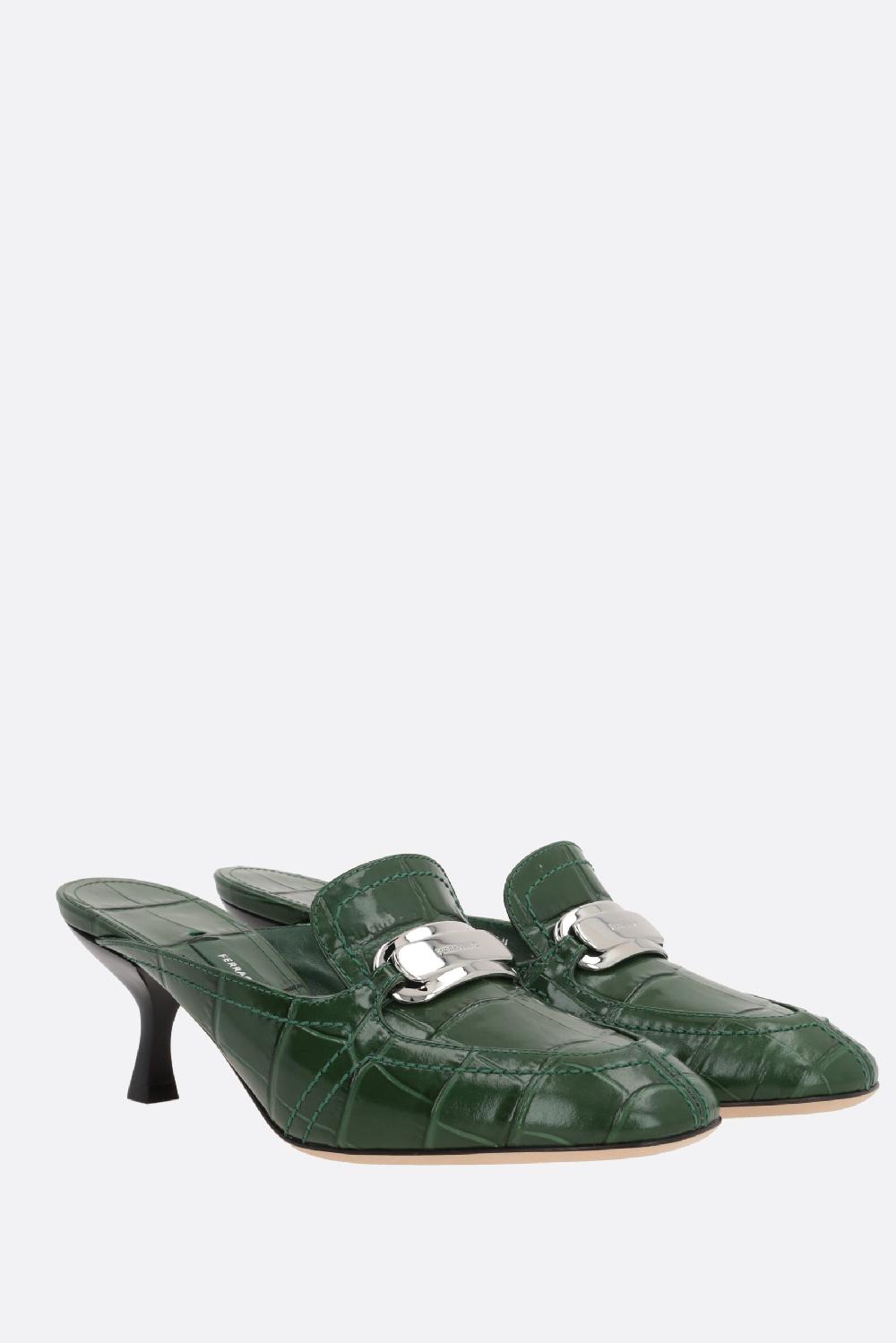 FERRAGAMO mule Elodye in pelle stampa coccodrillo Solo un giorno rimasto
