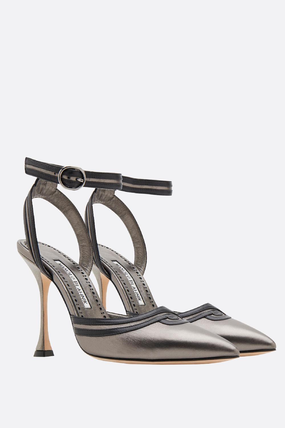 MANOLO BLAHNIK slingback Chonga in nappa laminata Pezzi Unici