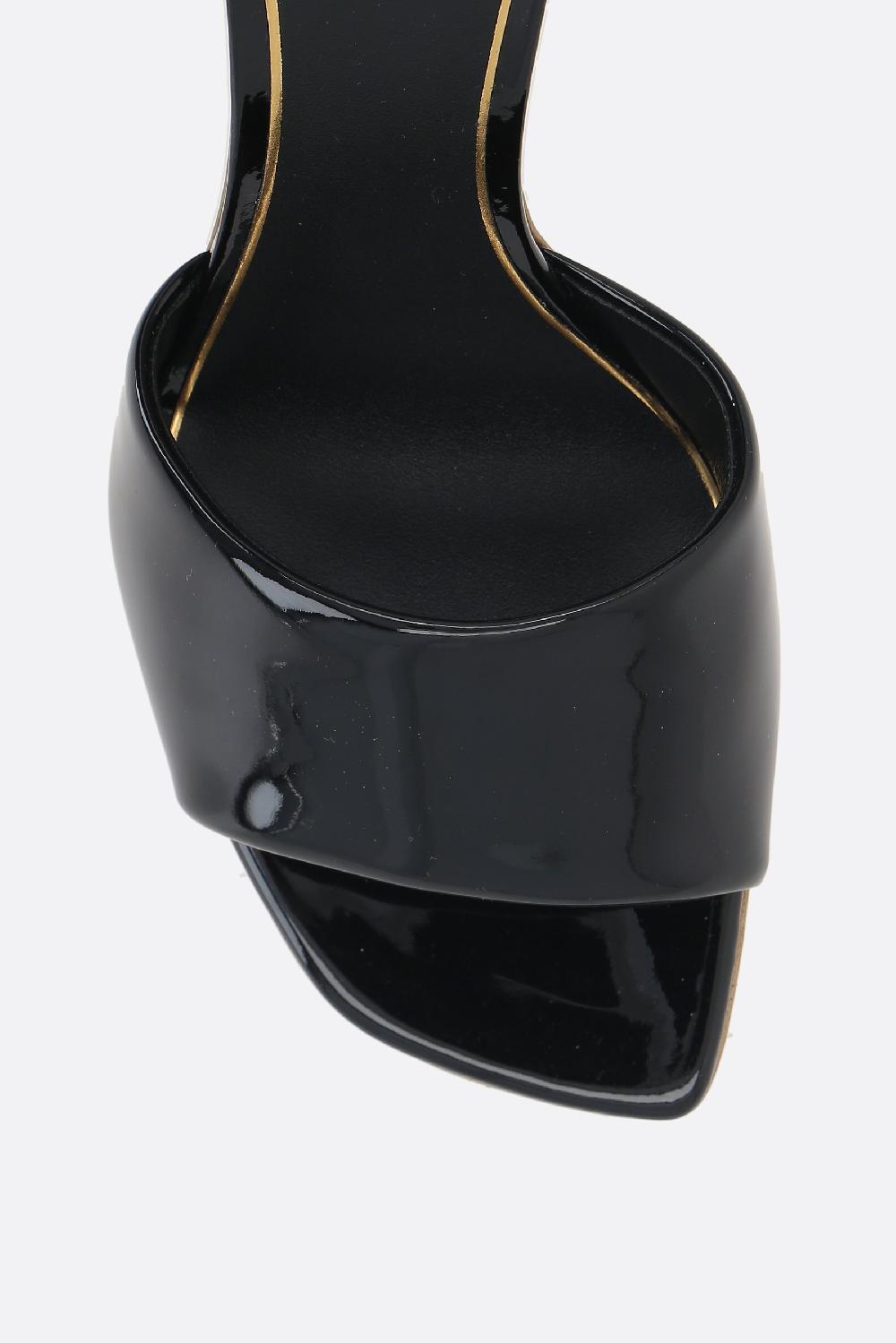 VALENTINO GARAVANI sandalo slide Hyper One Stud in vernice Online