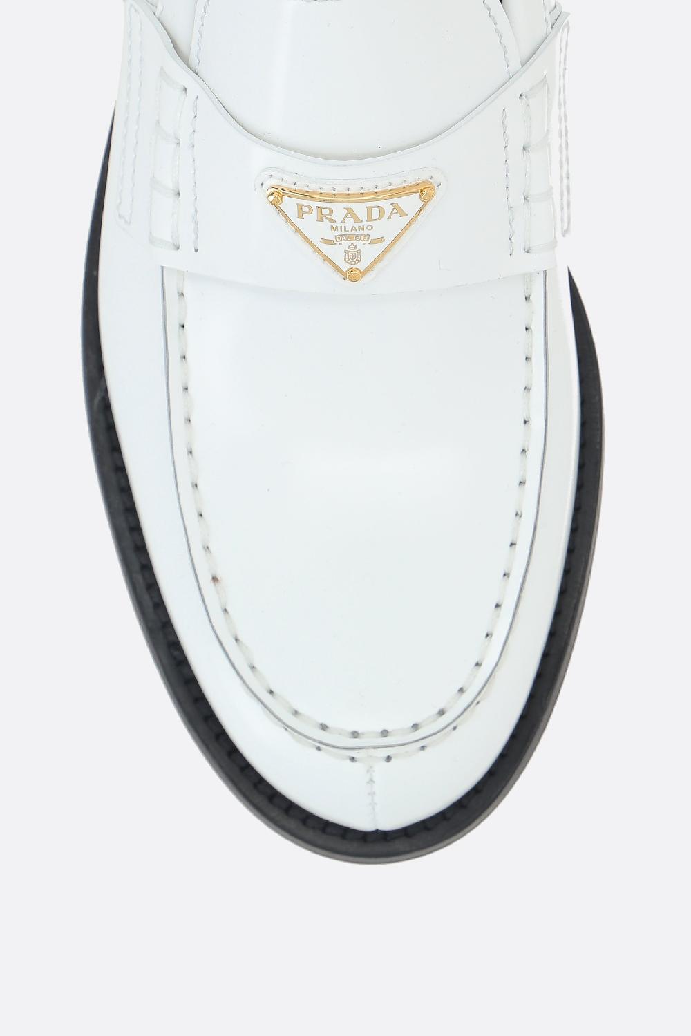 PRADA mocassino in pelle spazzolata In Vendita