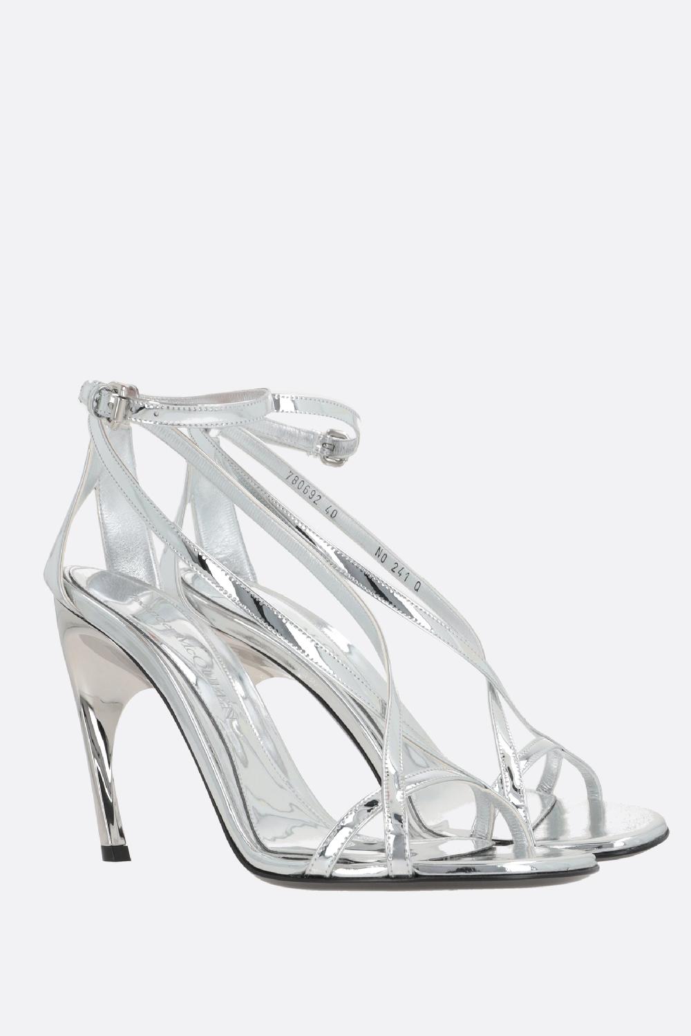 ALEXANDER McQUEEN sandalo Armadillo in ecopelle effetto specchio Economico