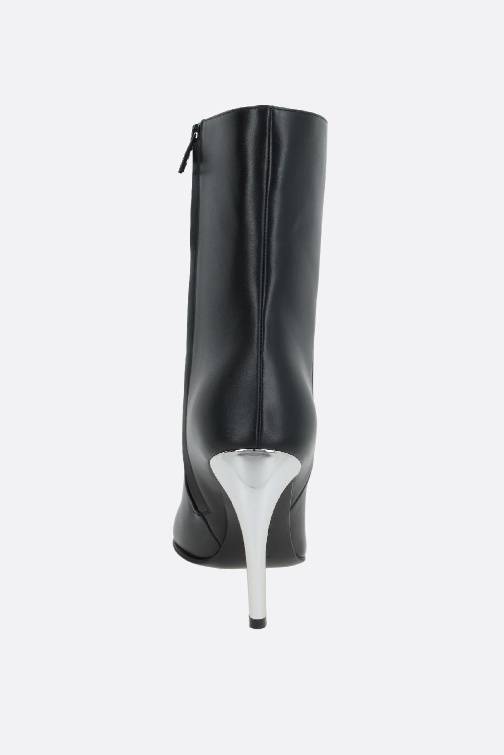 ALEXANDER McQUEEN stivaletto Armadillo in pelle liscia Online