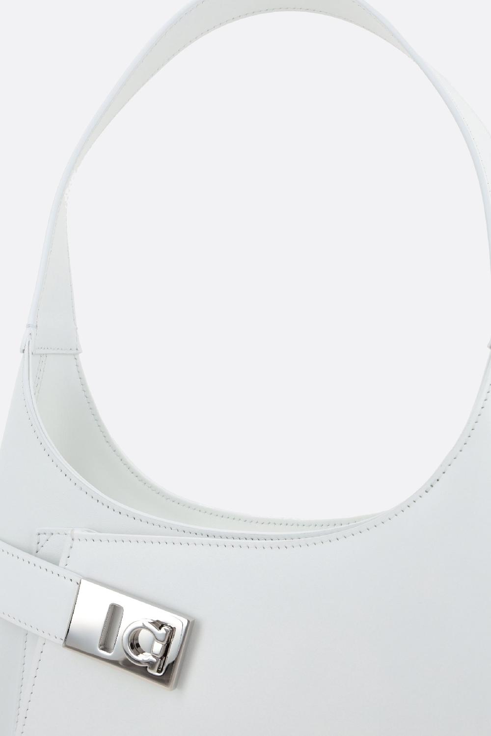 FERRAGAMO borsa hobo Archive in pelle liscia 2025