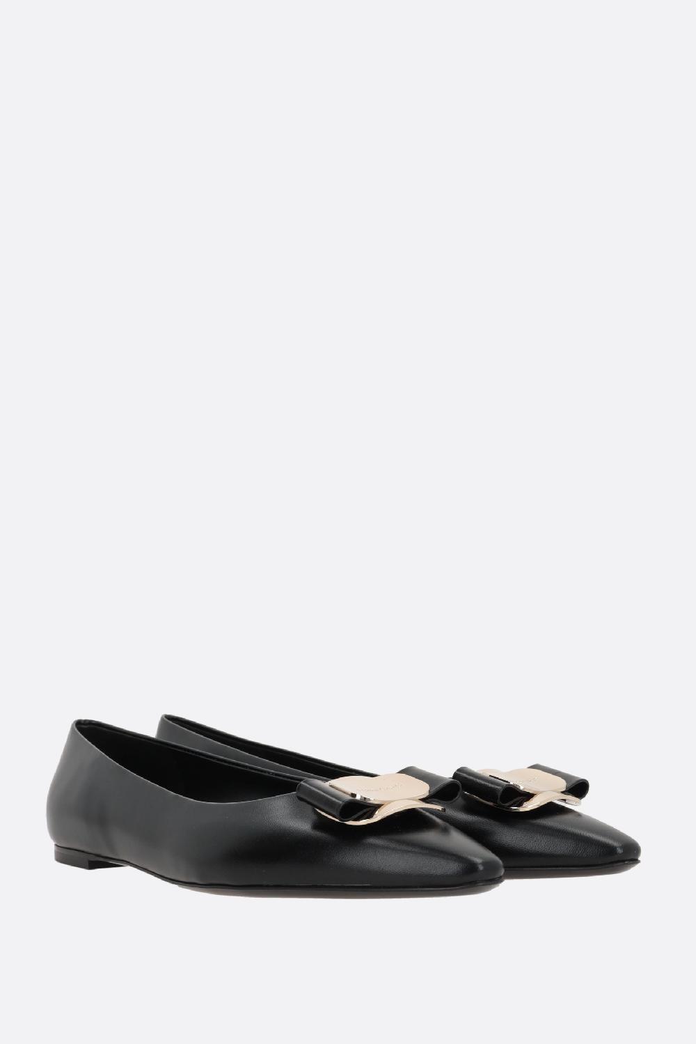 FERRAGAMO ballerina Zea in nappa Qualità
