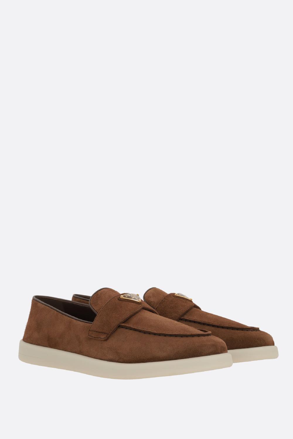 PRADA mocassino in suede Sottocosto
