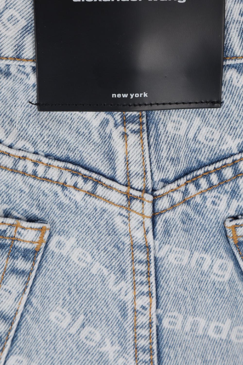 ALEXANDER WANG shorts in denim stampa logo Sconto
