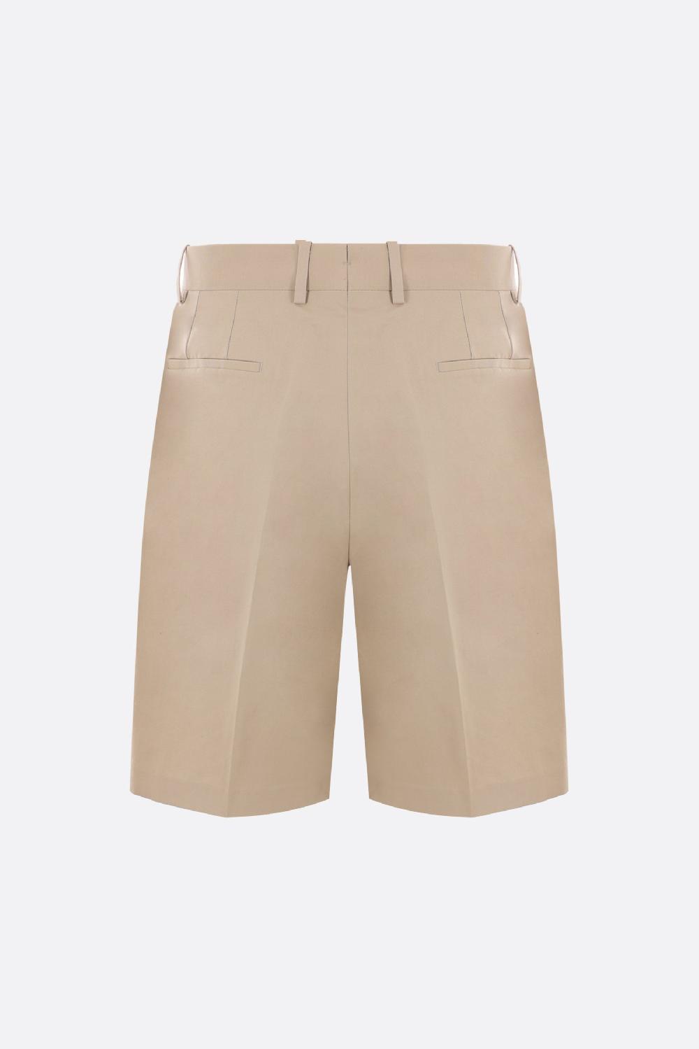FERRAGAMO pantalone corto in gabardine Grandi sconti