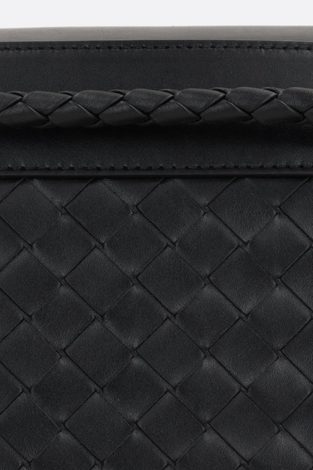BOTTEGA VENETA borsa messenger Andiamo media in Intrecciato 15 Limitato a 3 giorni