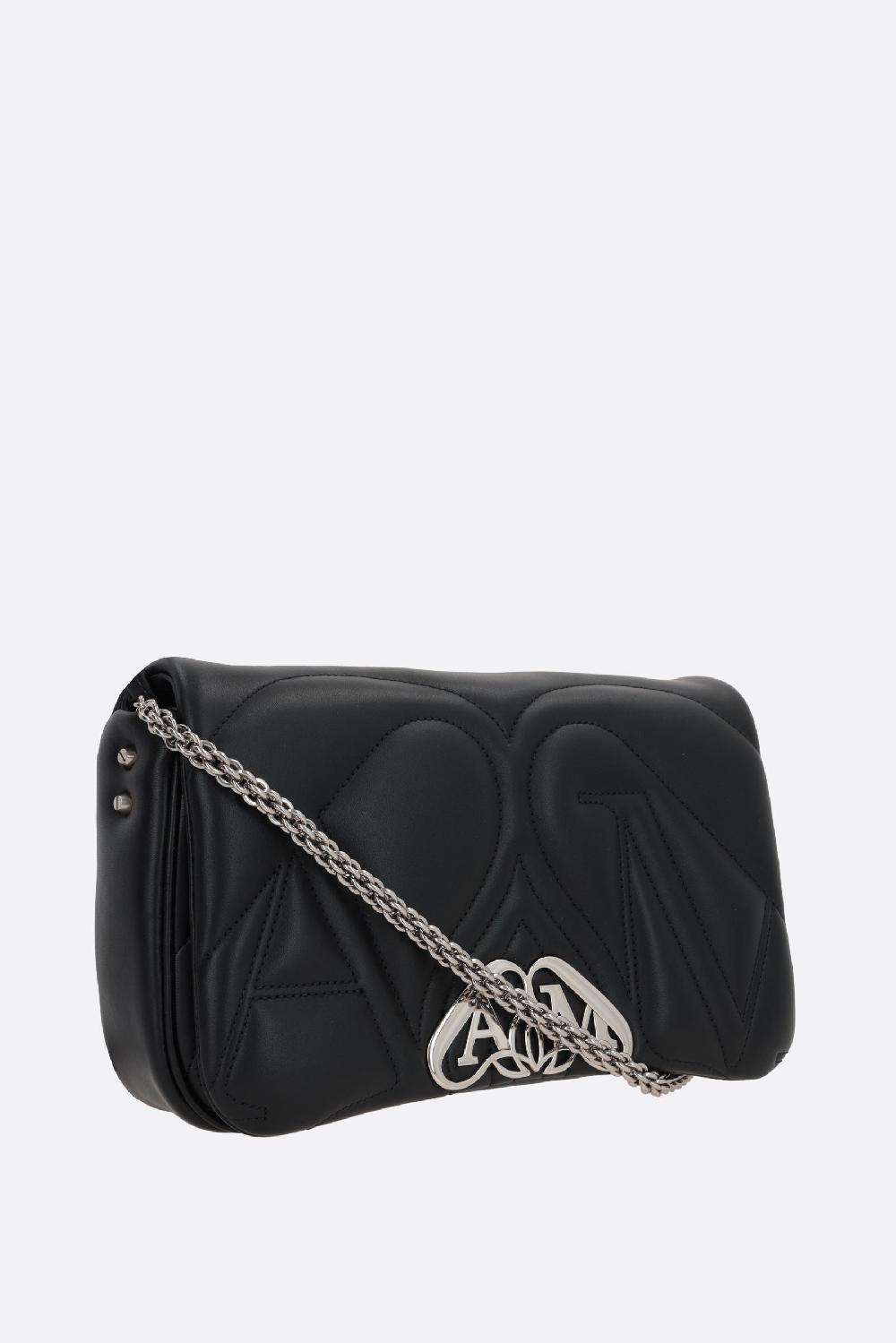 ALEXANDER McQUEEN borsa a spalla Seal small in nappa matelassé Smaltimento dello stoccaggio