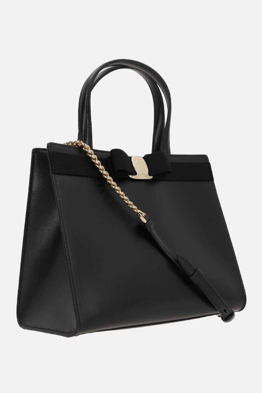 FERRAGAMO borsa tote Vara in pelle liscia Grandi sconti