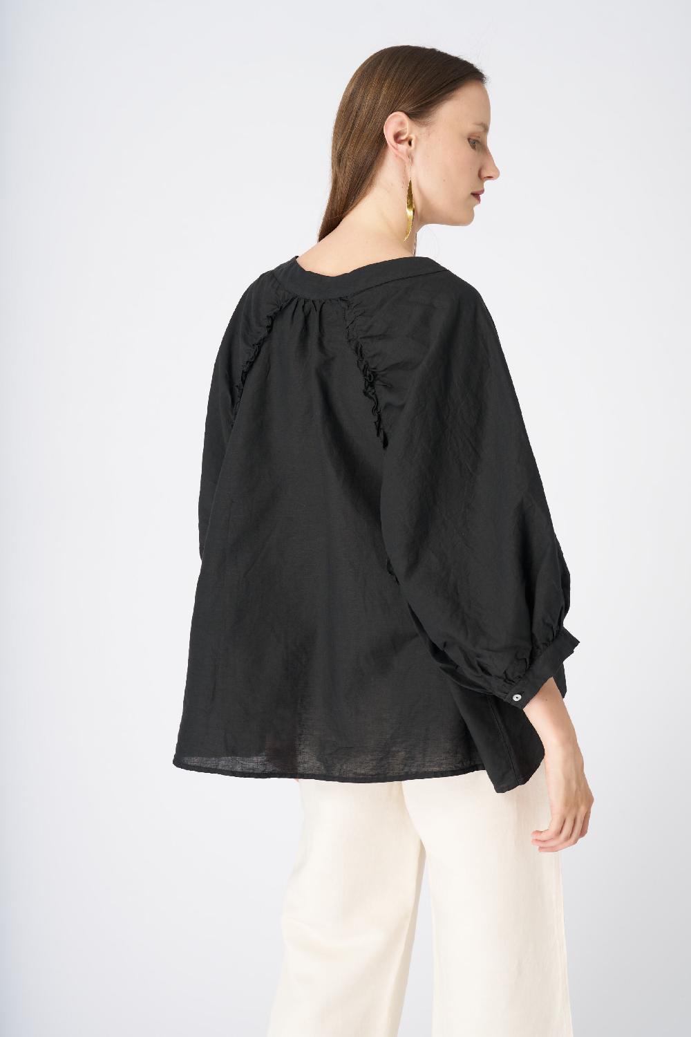 120% Lino Ruffled Neckline Linen Peasant Blouse Vendite Flash