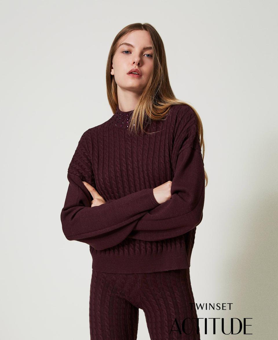Twin Set Maglia lupetto a trecce con strass