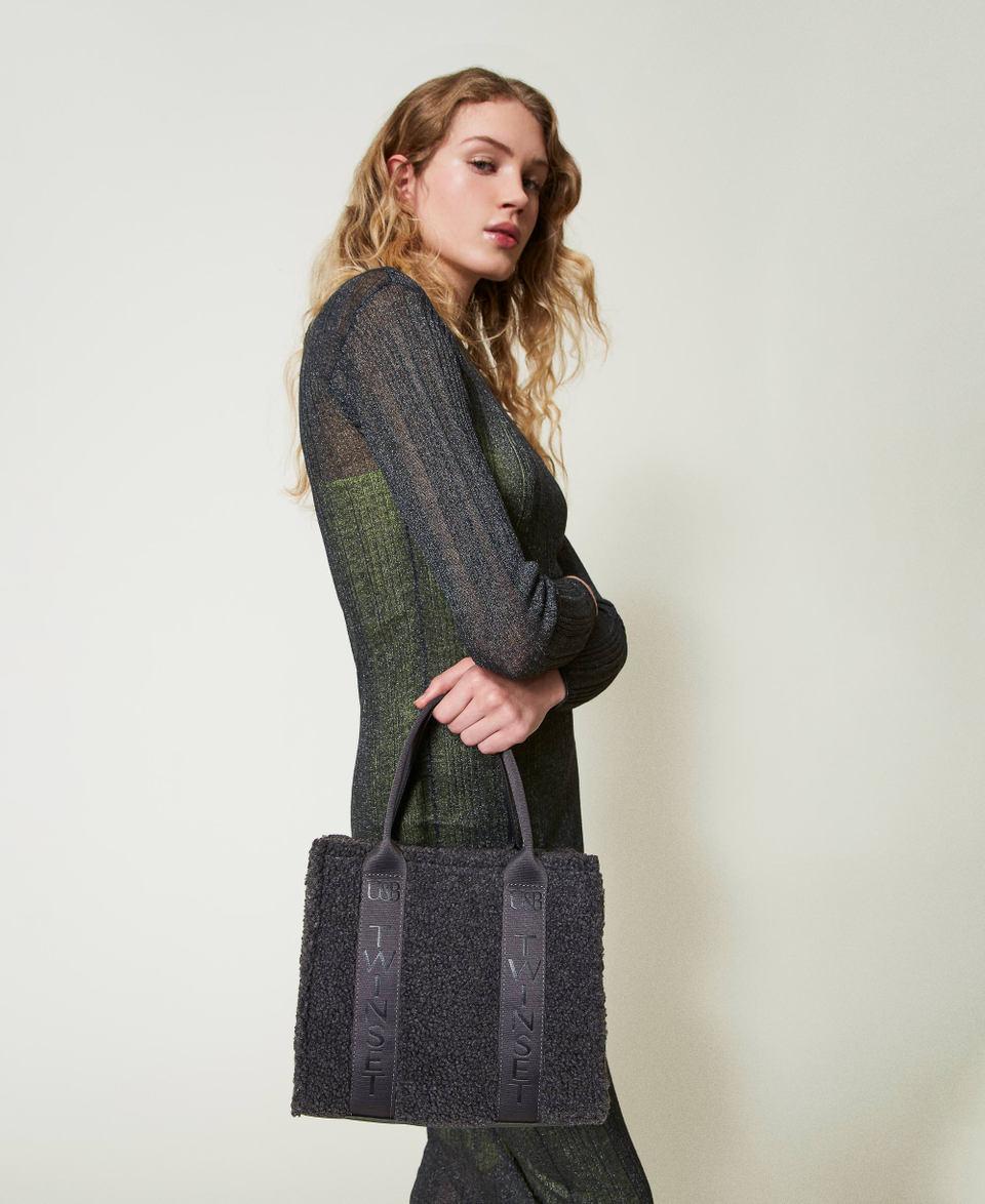 Twin Set Borsa shopper in faux fur effetto furry Negozi Online