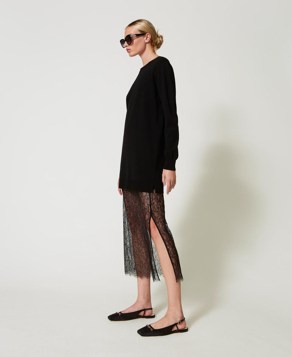 Twin Set Abito corto in maglia e gonna in pizzo Fino Al -60%