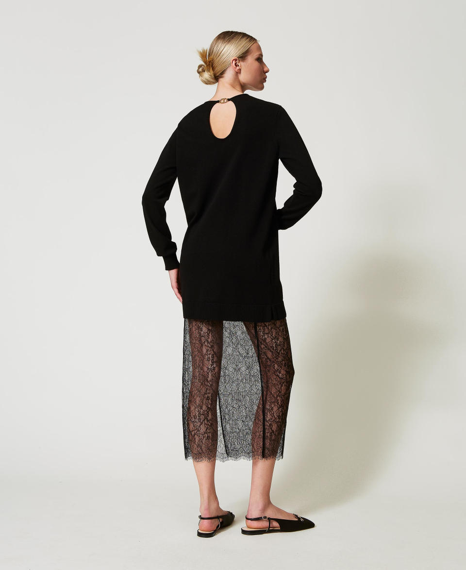 Twin Set Abito corto in maglia e gonna in pizzo Fino Al -60%