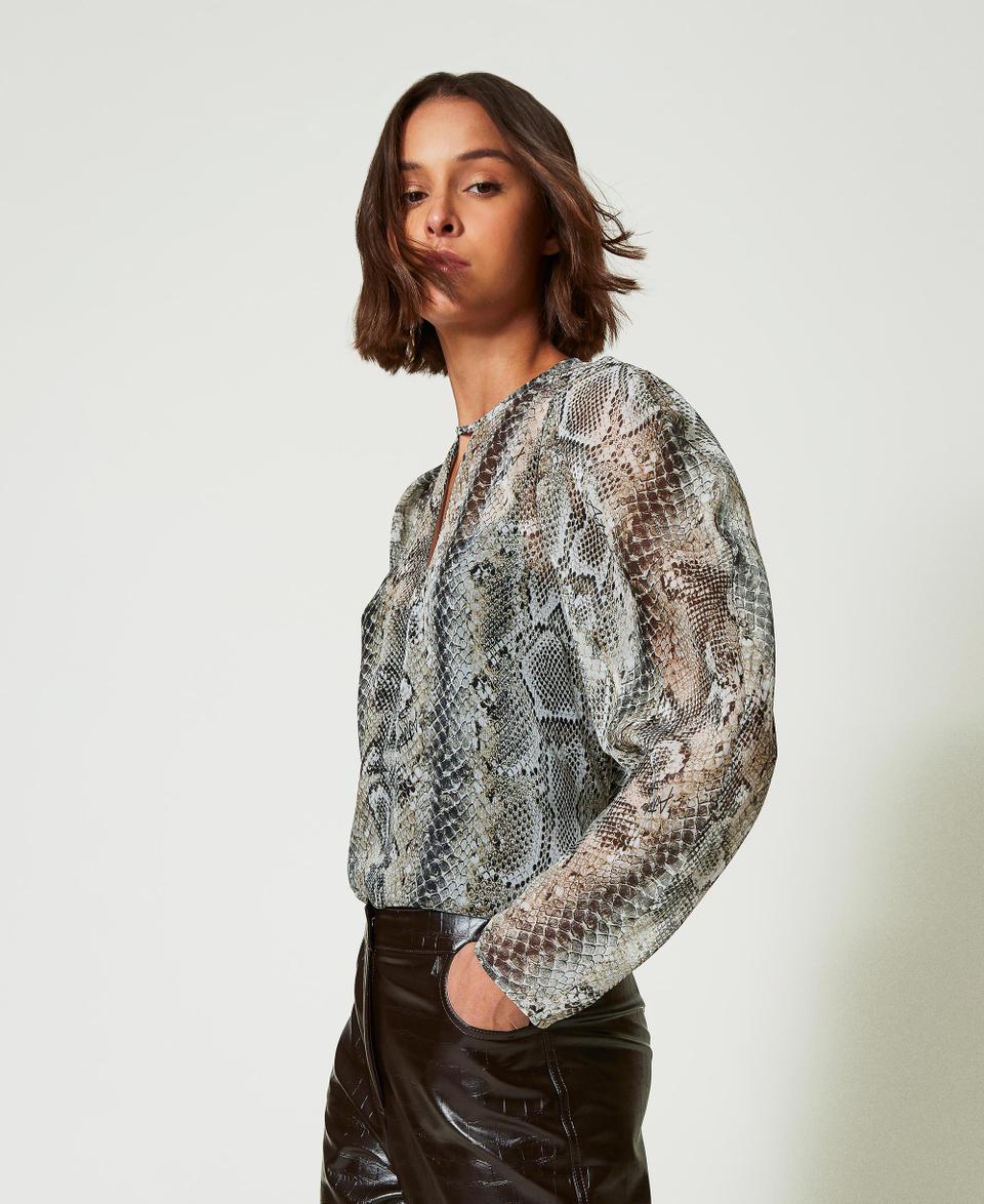 Twin Set Blusa in creponne con stampa snake Sottocosto