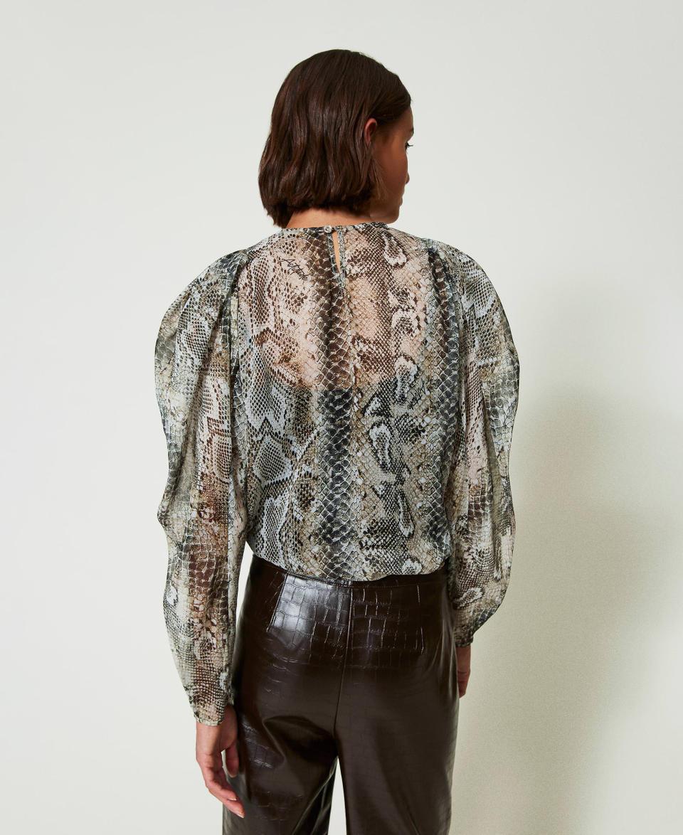Twin Set Blusa in creponne con stampa snake Sottocosto