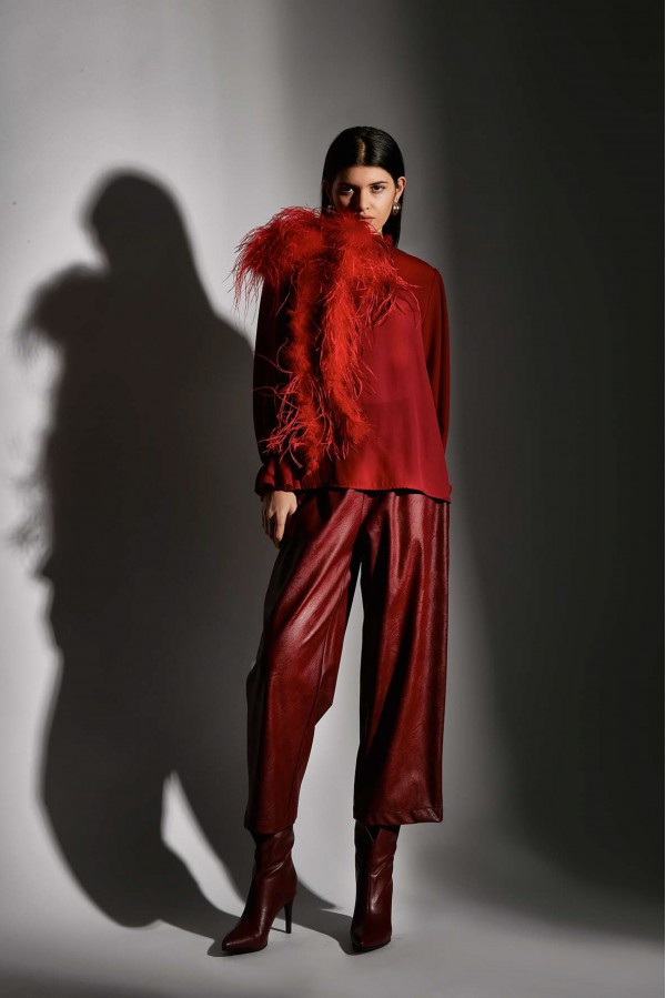 U R Ink PIERA054W1A7 PANTALONI BORDEAUX Qualità