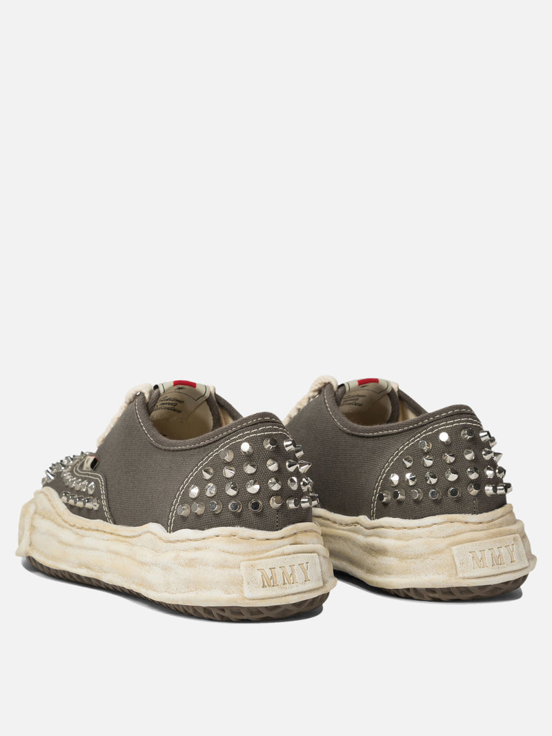Vietti Maison Mihara Yasuhiro Sneaker con borchie "Baker" Offerta temporanea